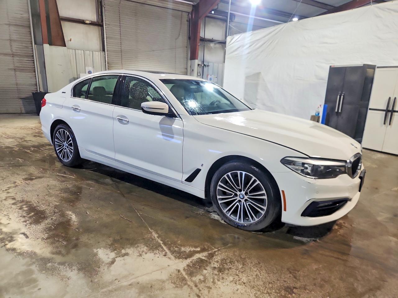 2018 BMW Seria 5 530e - zdjęcie 4