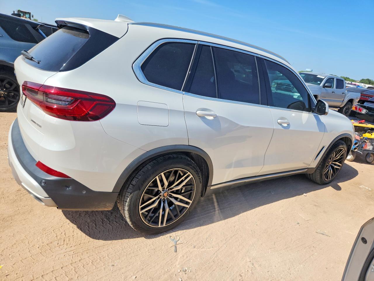 2019 BMW X5 xDrive40I - zdjęcie 3