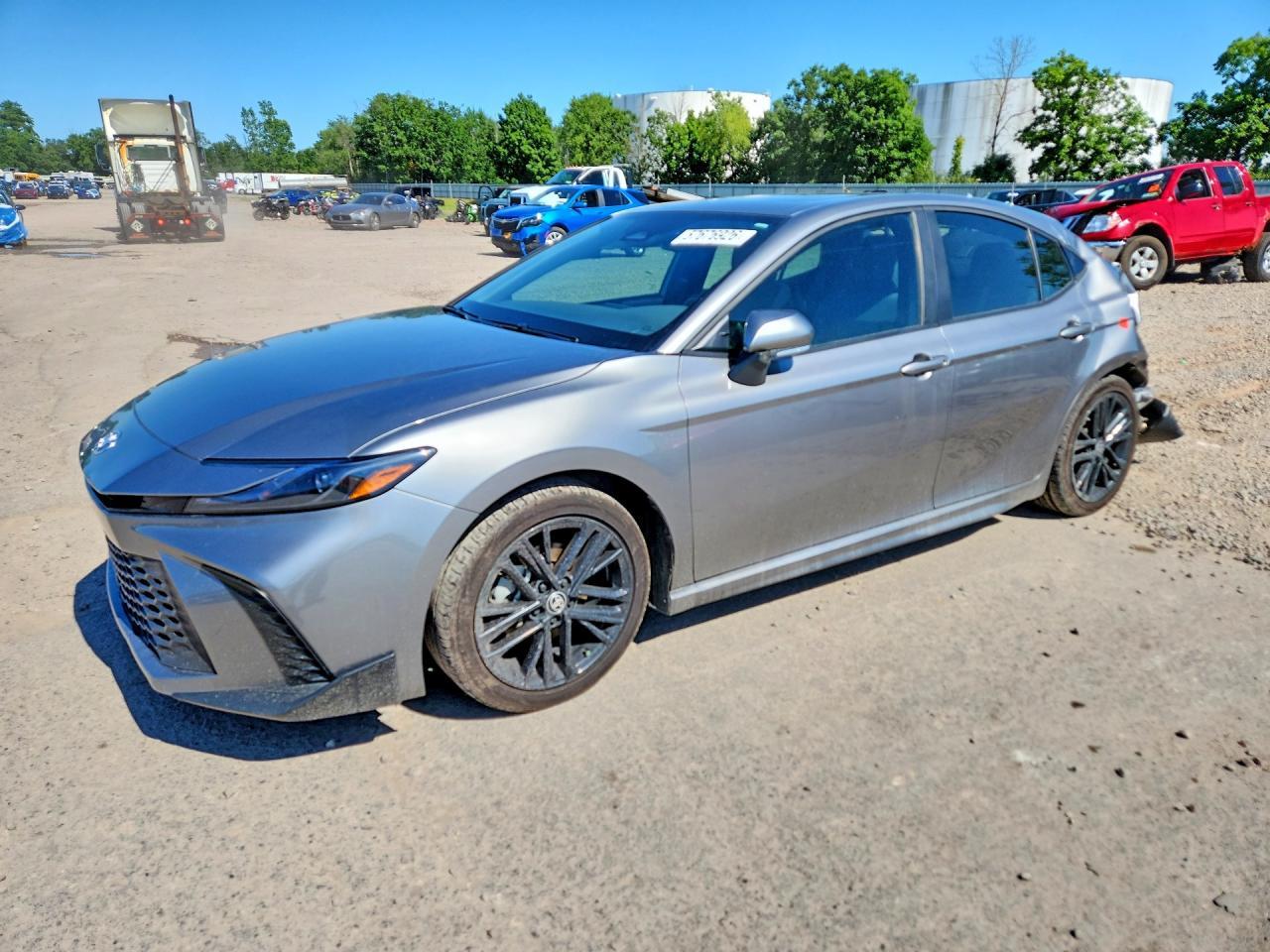 2025 Toyota Camry Se - zdjęcie główne