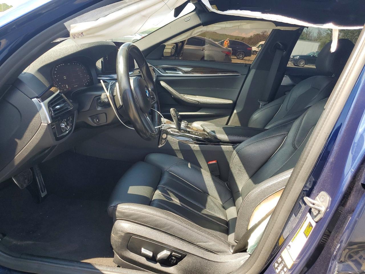 2022 BMW Seria 5 540i - zdjęcie 7