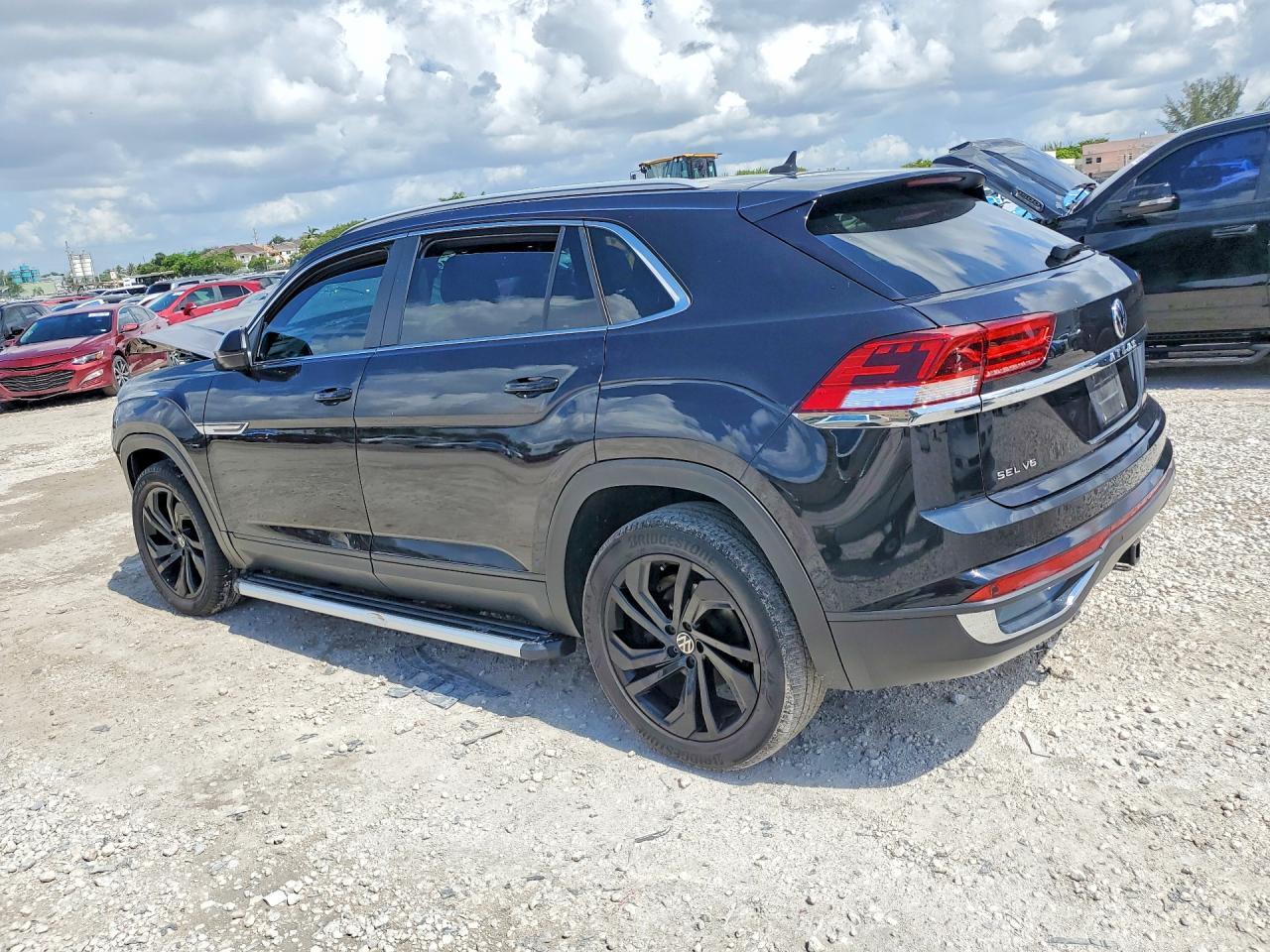 2020 Volkswagen Atlas Cross Sport Sel - zdjęcie 2