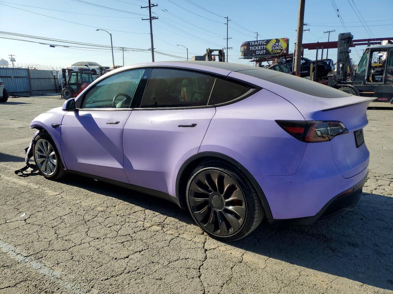 2021 Tesla Model Y - zdjęcie 2
