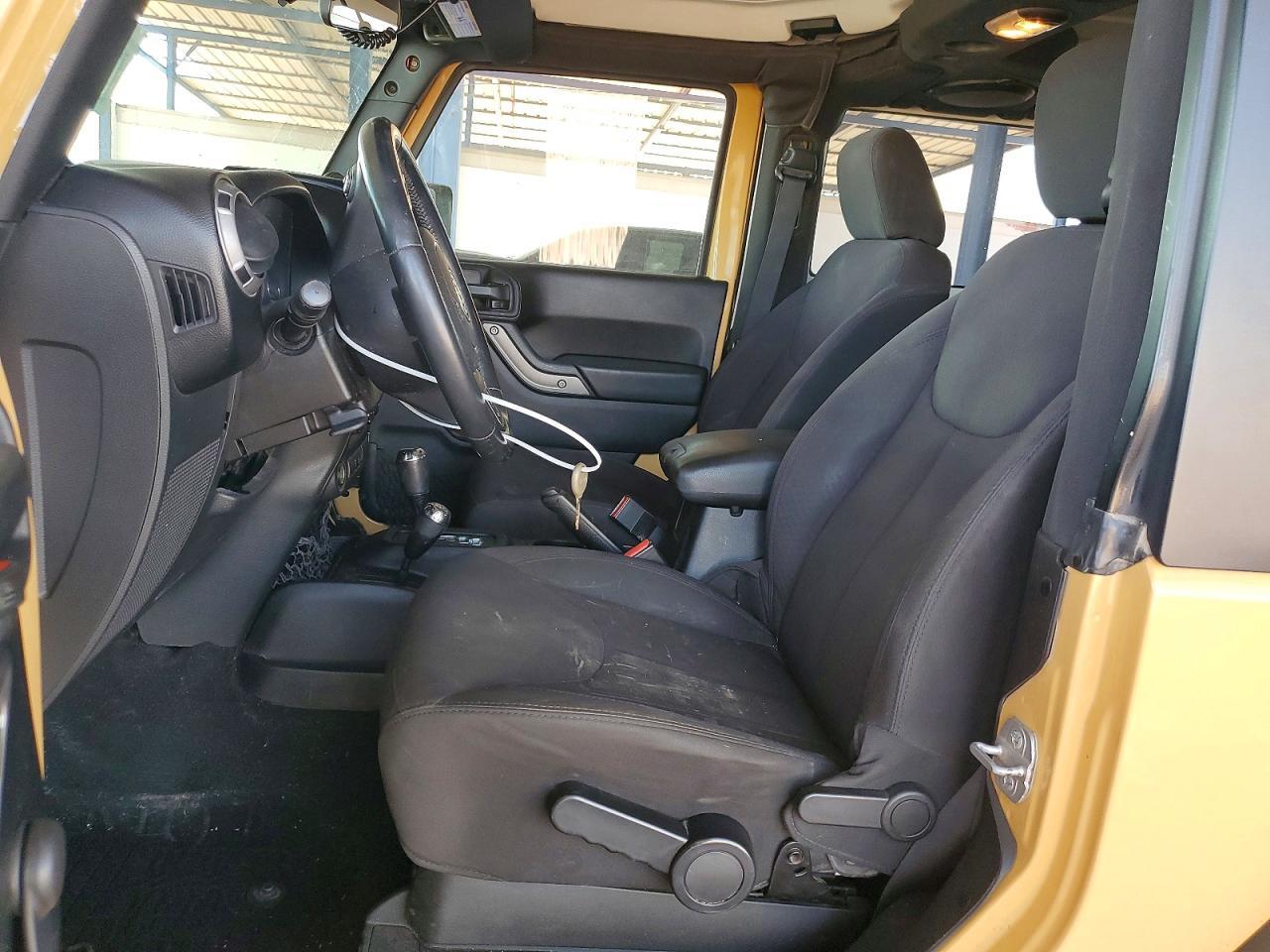 2014 Jeep Wrangler Sport - zdjęcie 7