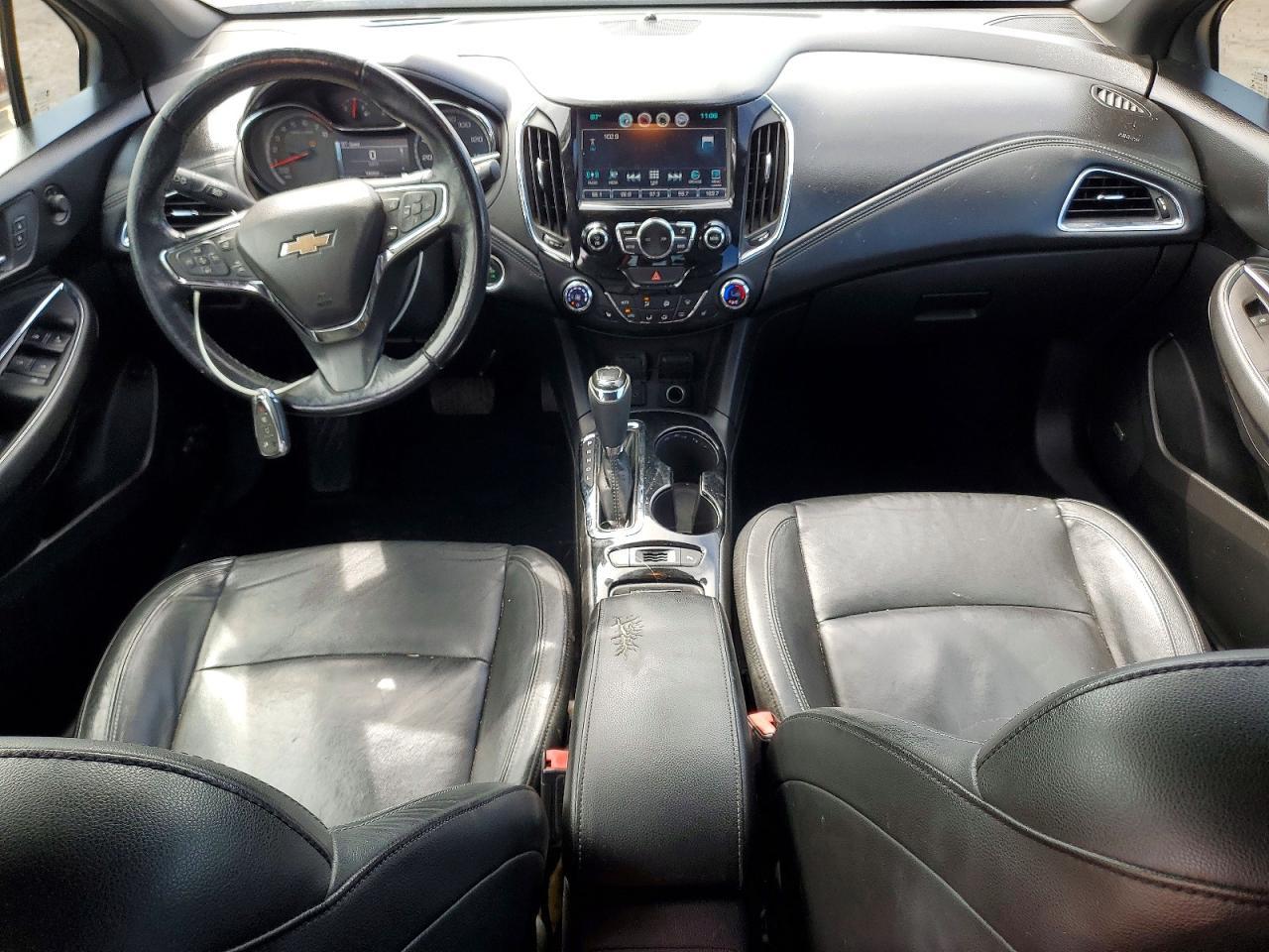 2016 Chevrolet Cruze Premier - zdjęcie 8