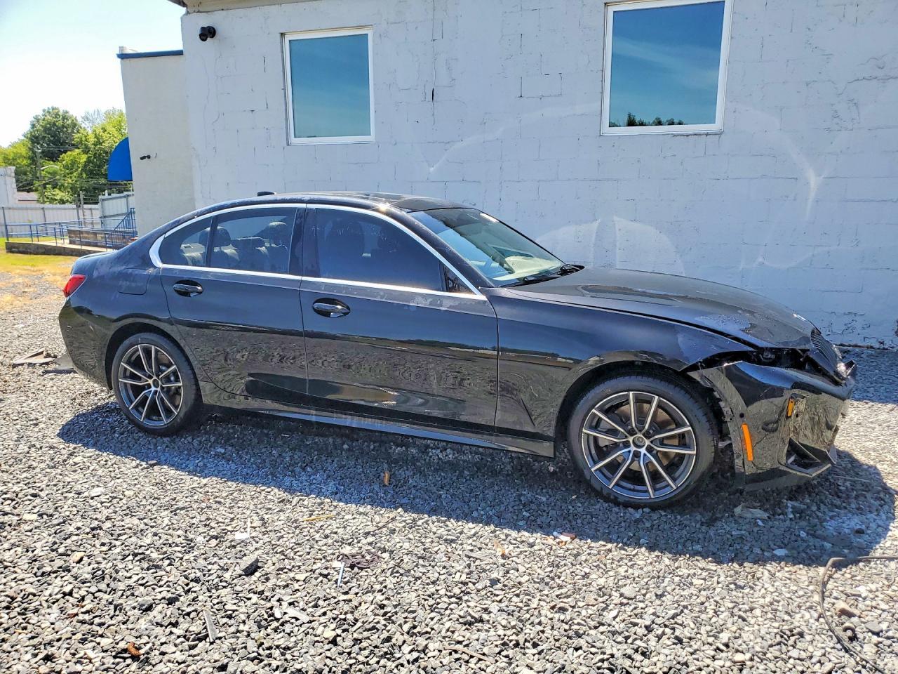 2019 BMW Seria 3 330i - zdjęcie 4