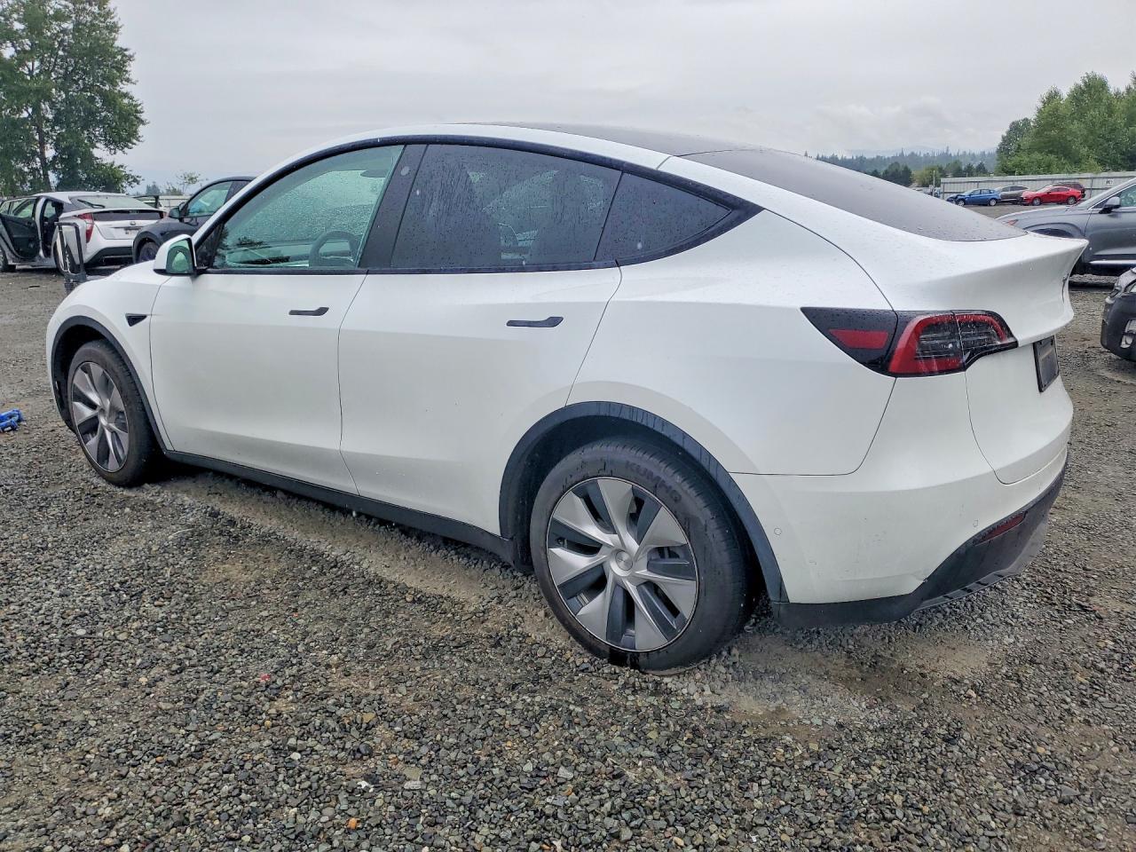 2022 Tesla Model Y - zdjęcie 2