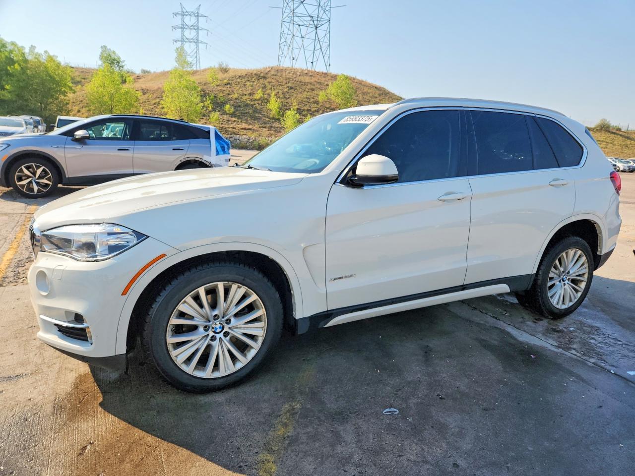2016 BMW X5 xDrive35I - zdjęcie główne