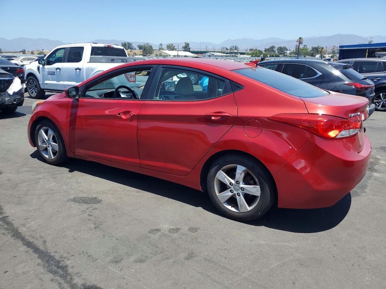 2013 Hyundai Elantra Gls - zdjęcie 2