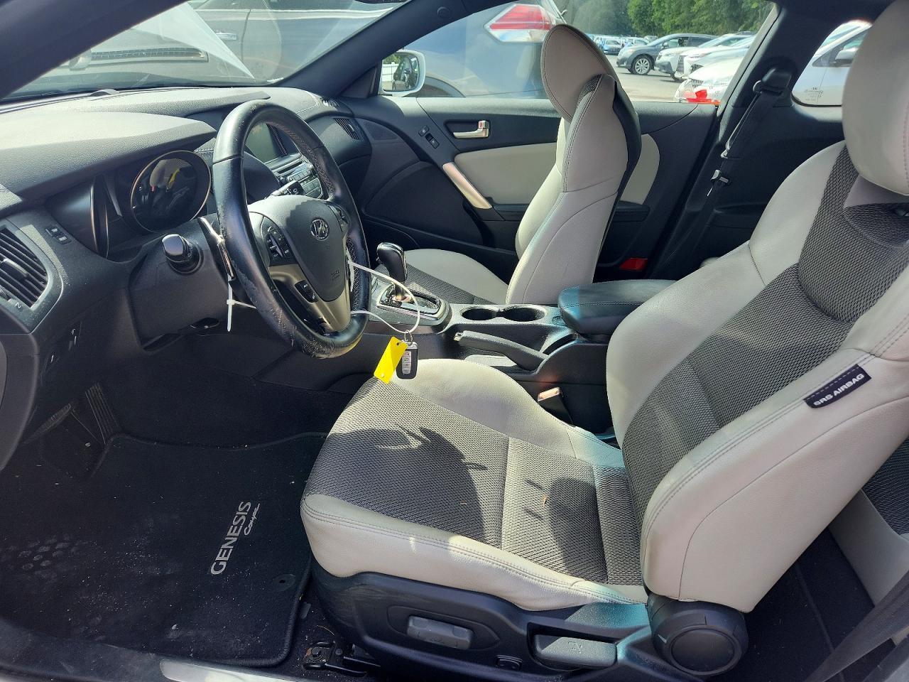 2014 Hyundai Genesis Coupe 2.0T - zdjęcie 7