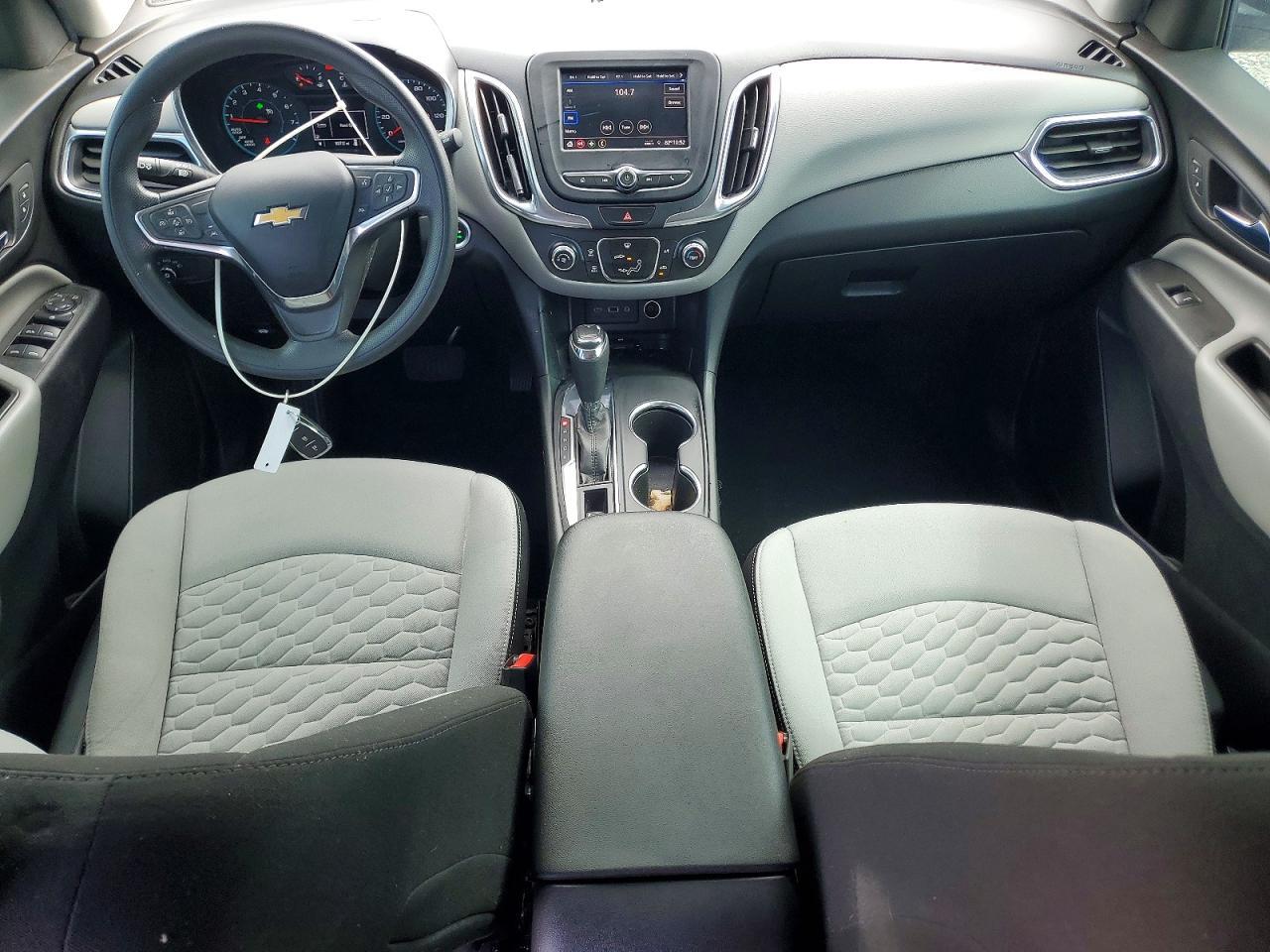 2021 Chevrolet Equinox Ls - zdjęcie 8