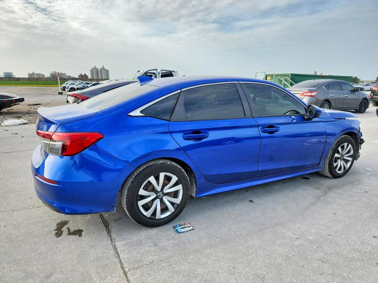 2022 Honda Civic Lx - zdjęcie 3