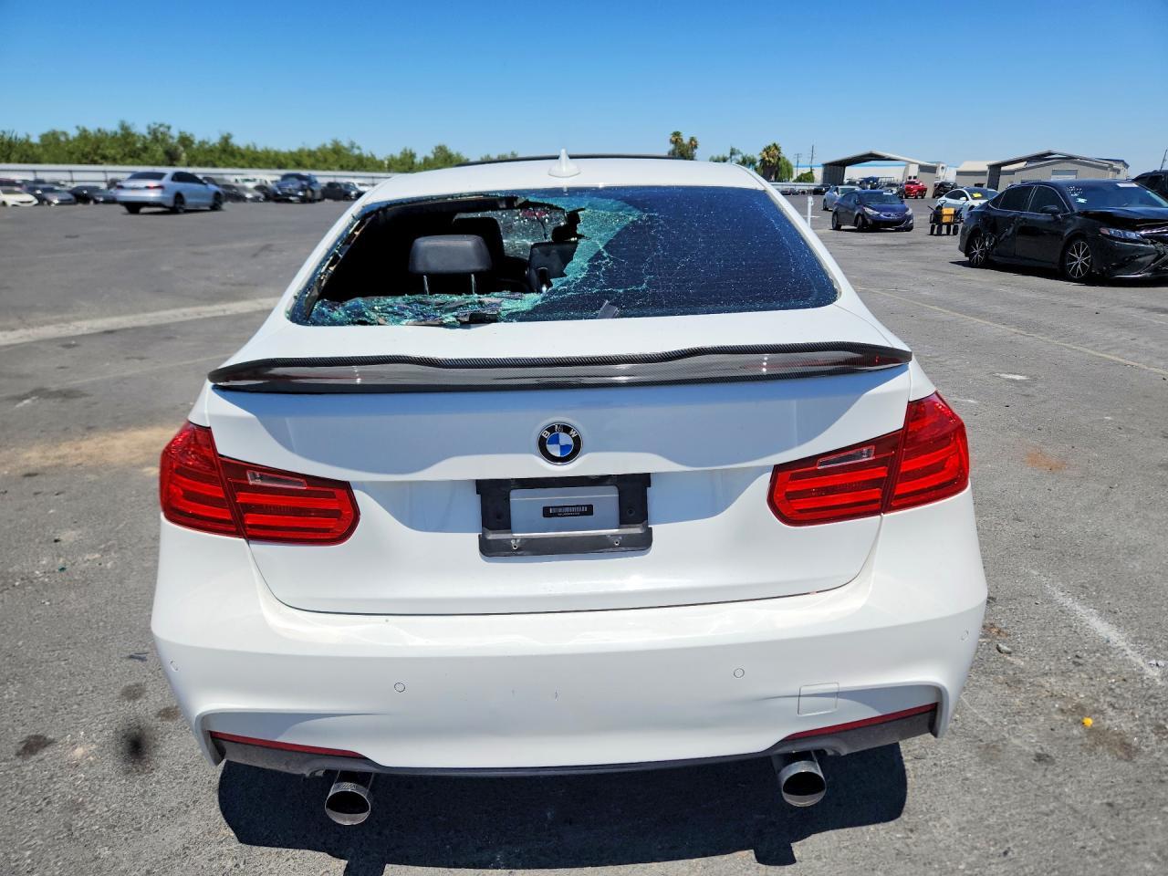 2014 BMW 335 I - zdjęcie 6