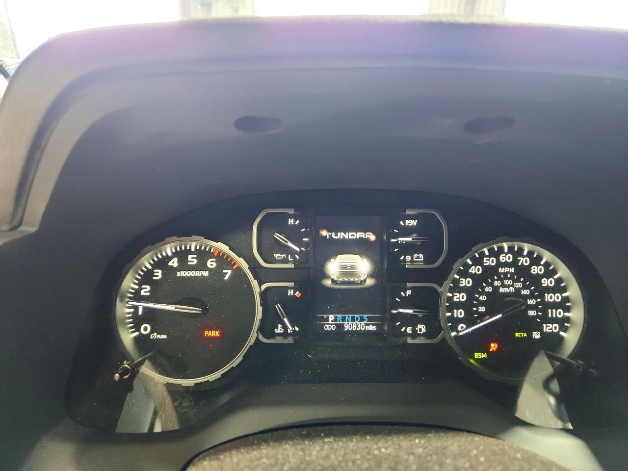 2021 Toyota Tundra Sr5 - zdjęcie 9