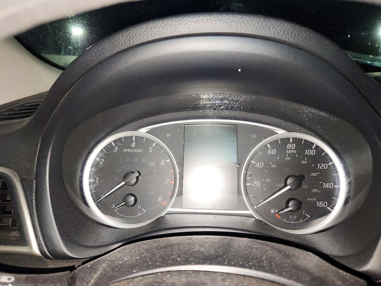 2018 Nissan Sentra S - zdjęcie 9