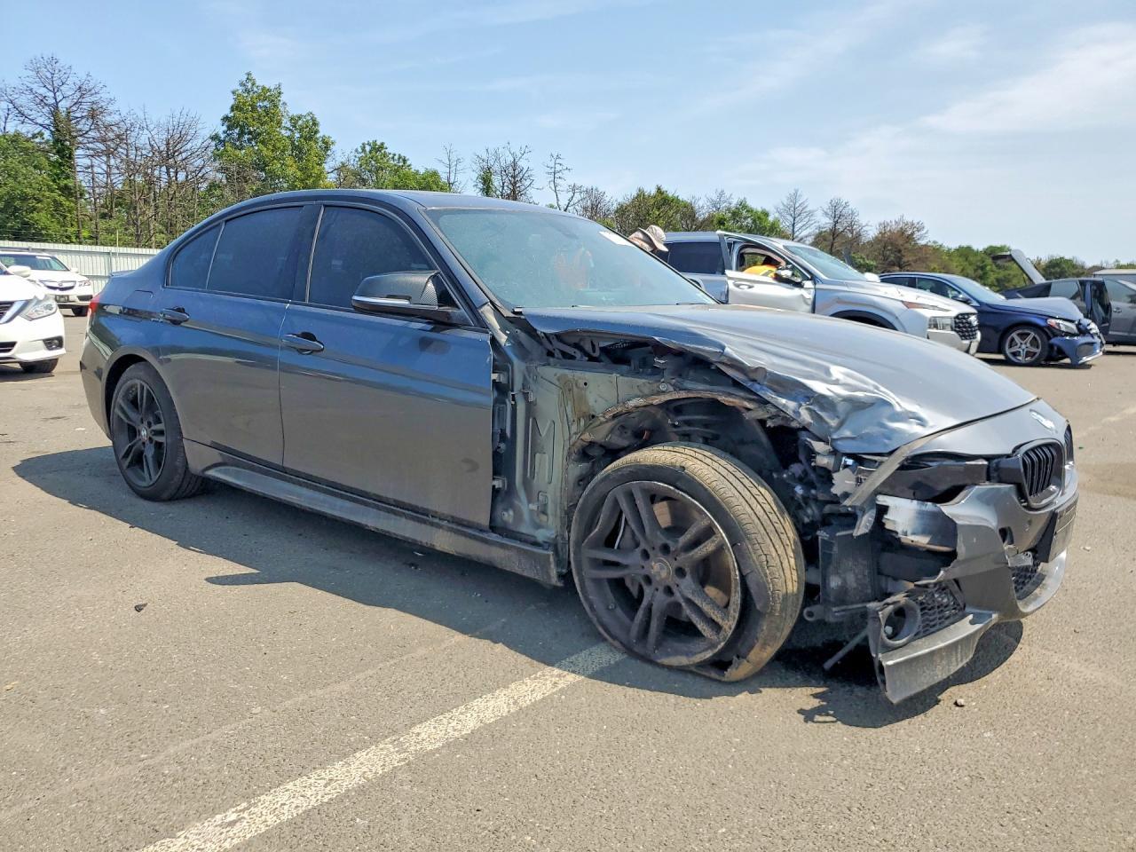 2015 BMW Seria 3 328i - zdjęcie 4