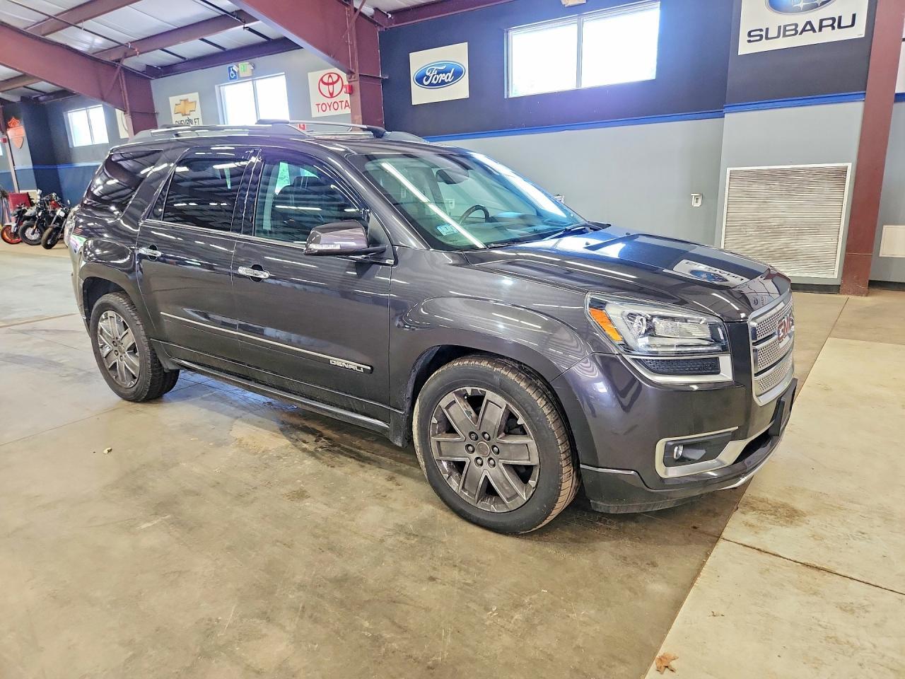 2013 GMC Acadia Denali - zdjęcie 4