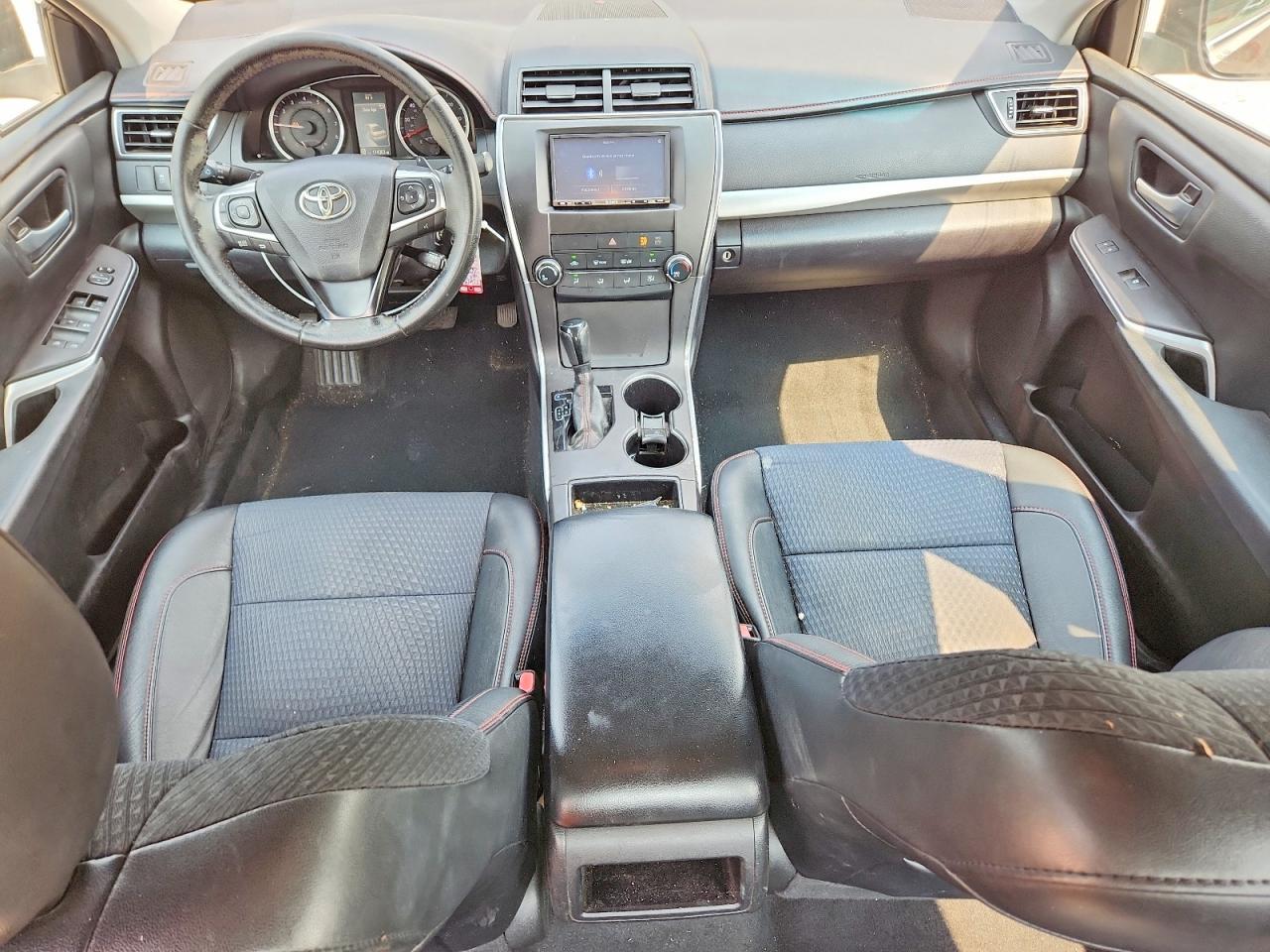 2015 Toyota Camry Se - zdjęcie 8