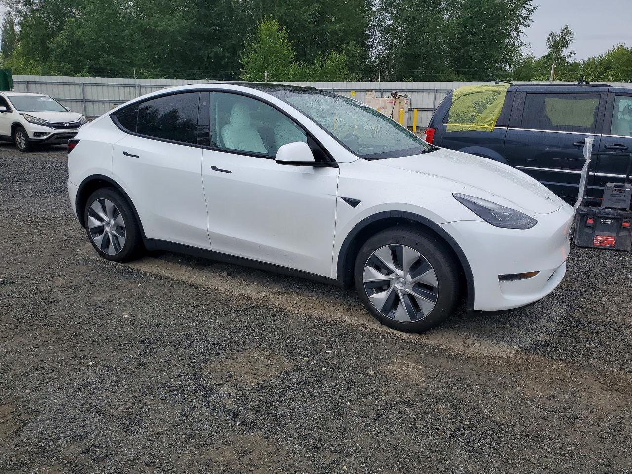 2022 Tesla Model Y - zdjęcie 4