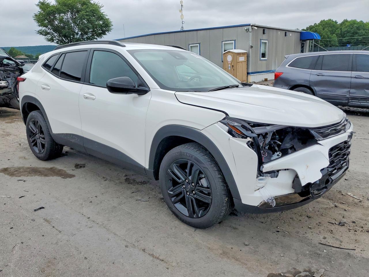 2025 Chevrolet Trax Activ - zdjęcie 4