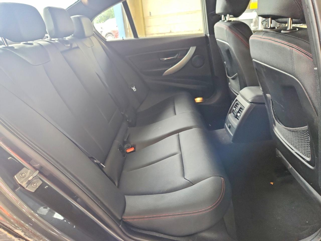 2014 BMW 328 I - zdjęcie 10