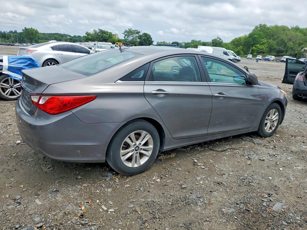 2013 Hyundai Sonata Gls - zdjęcie 3
