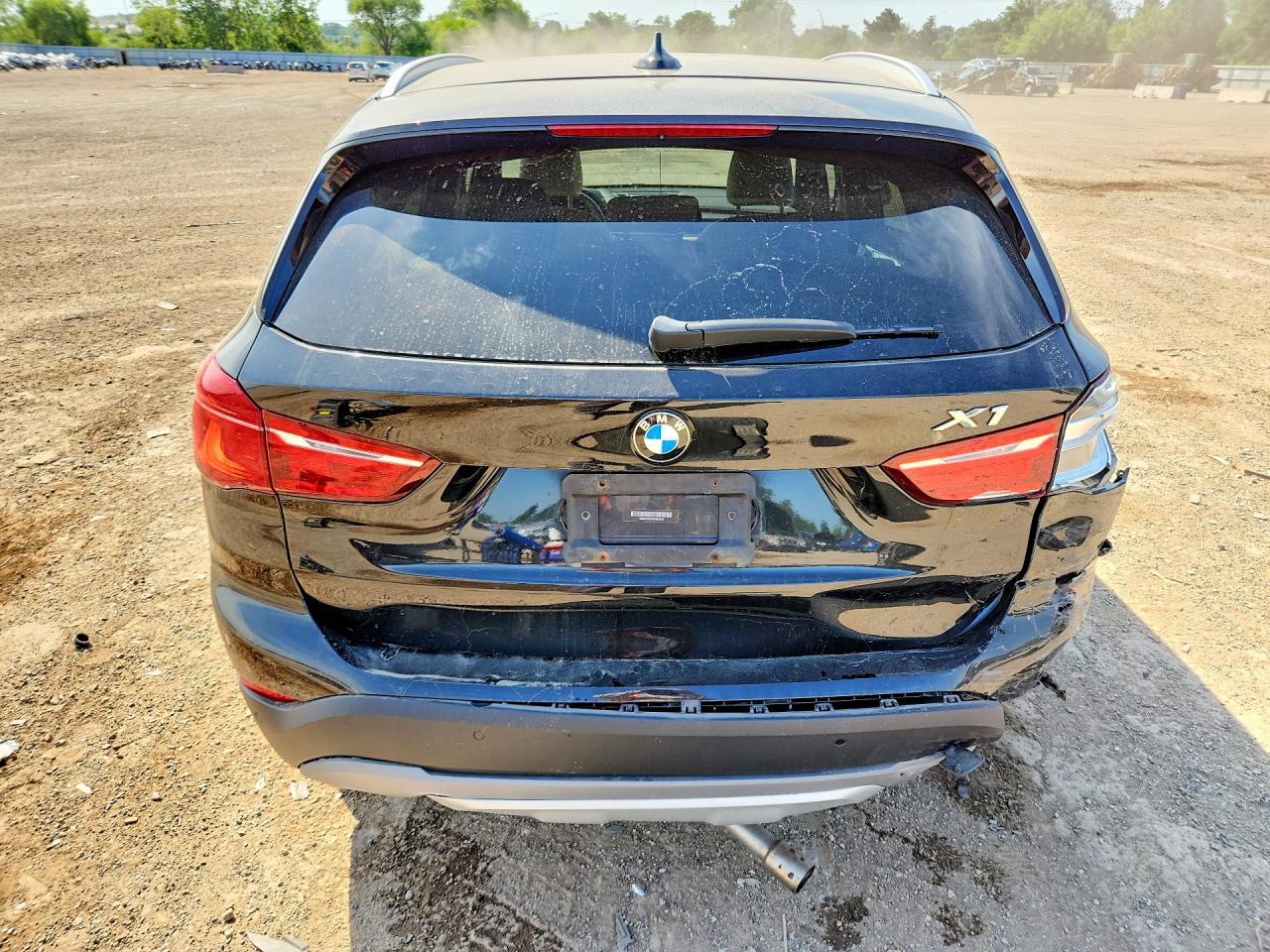 2016 BMW X1 xDrive28I - zdjęcie 6