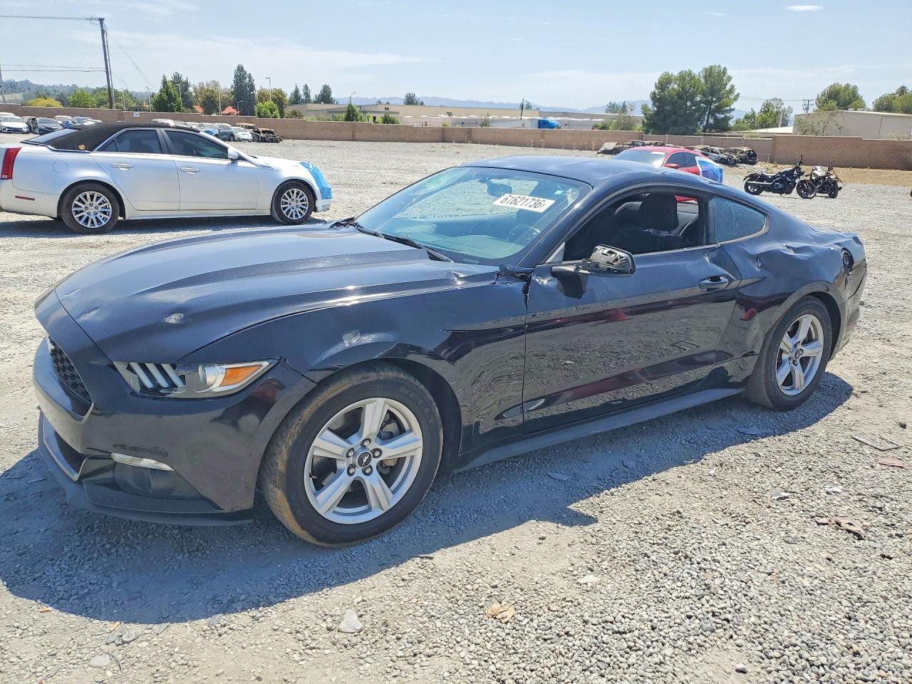 2015 Ford Mustang - zdjęcie główne