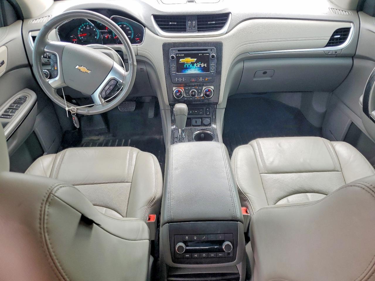 2016 Chevrolet Traverse Ltz - zdjęcie 8