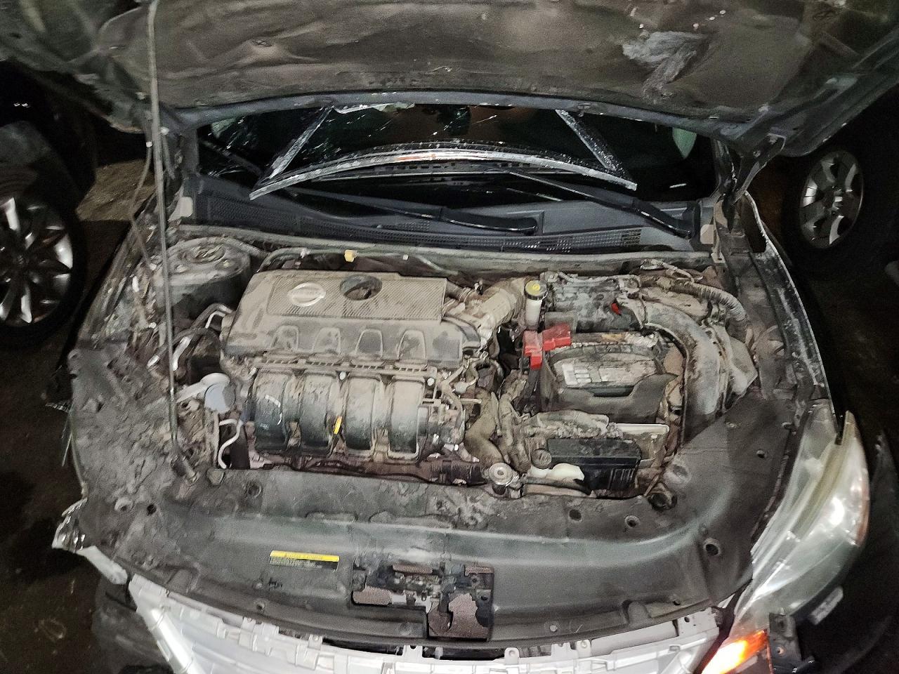 2015 Nissan Sentra S - zdjęcie 12