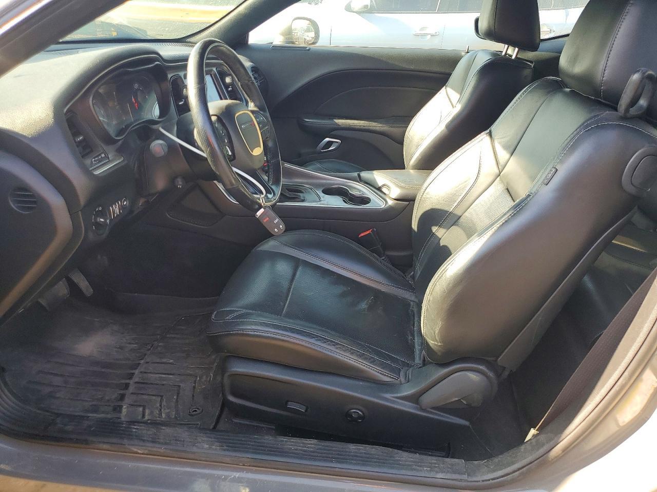 2017 Dodge Challenger Sxt - zdjęcie 7