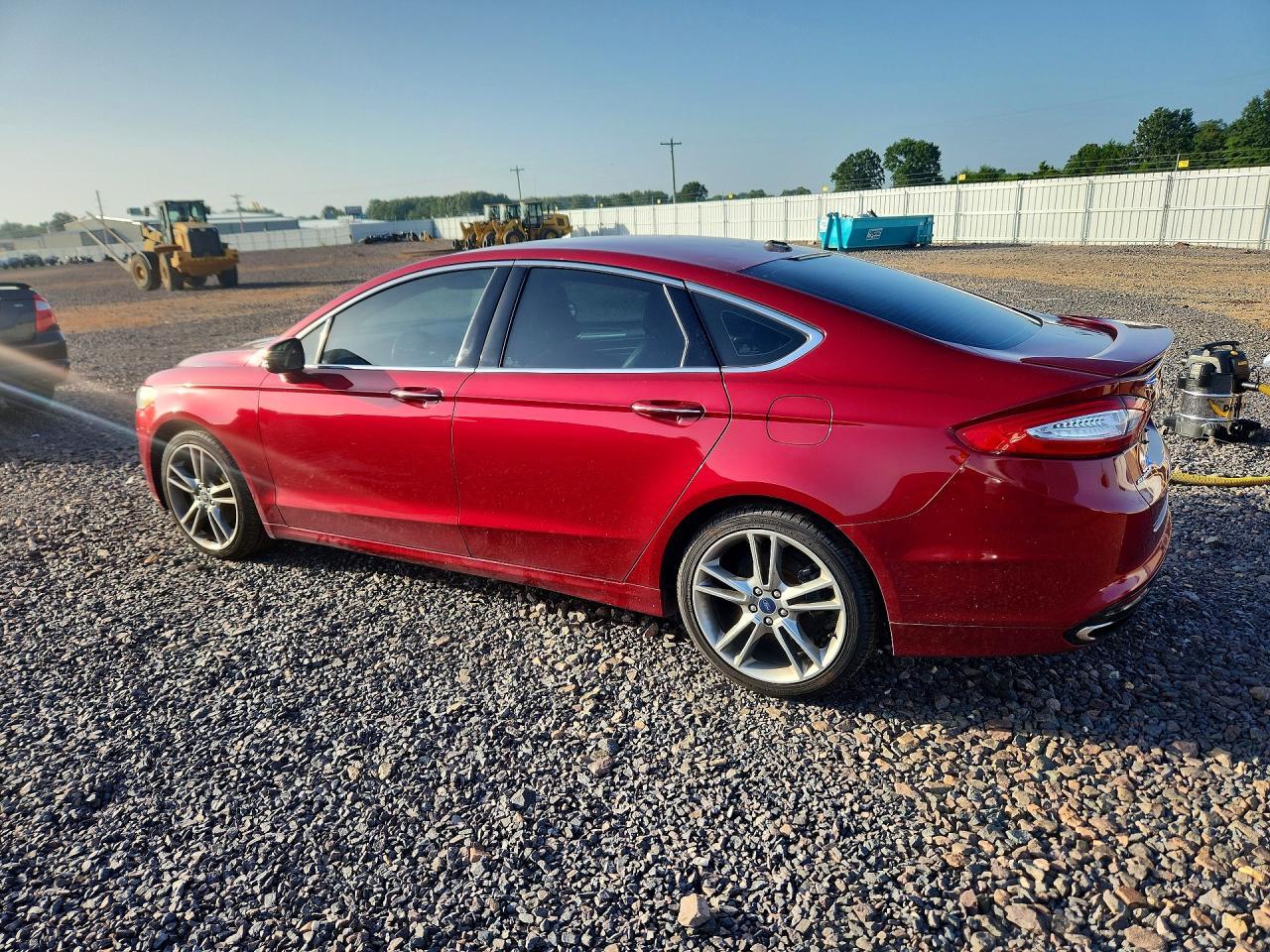 2016 Ford Fusion Titanium - zdjęcie 2