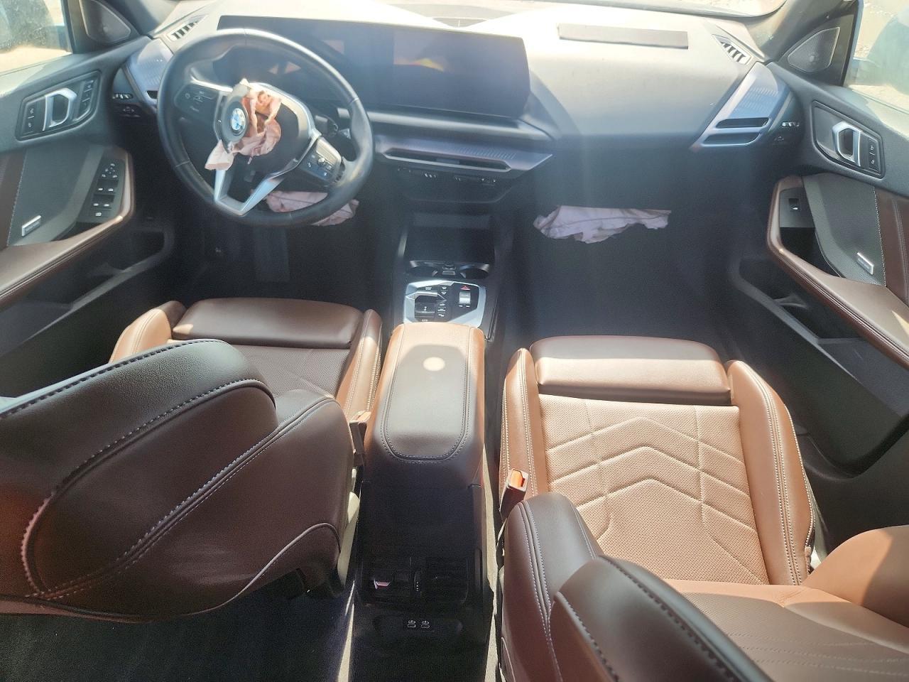 2025 BMW 228Xi - zdjęcie 8