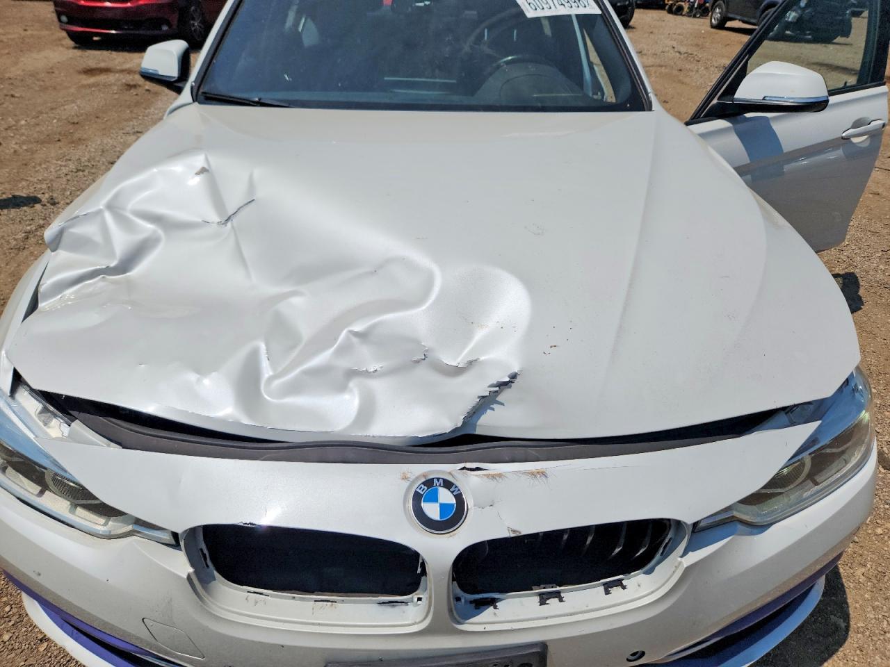 2016 BMW Seria 3 328i - zdjęcie 11