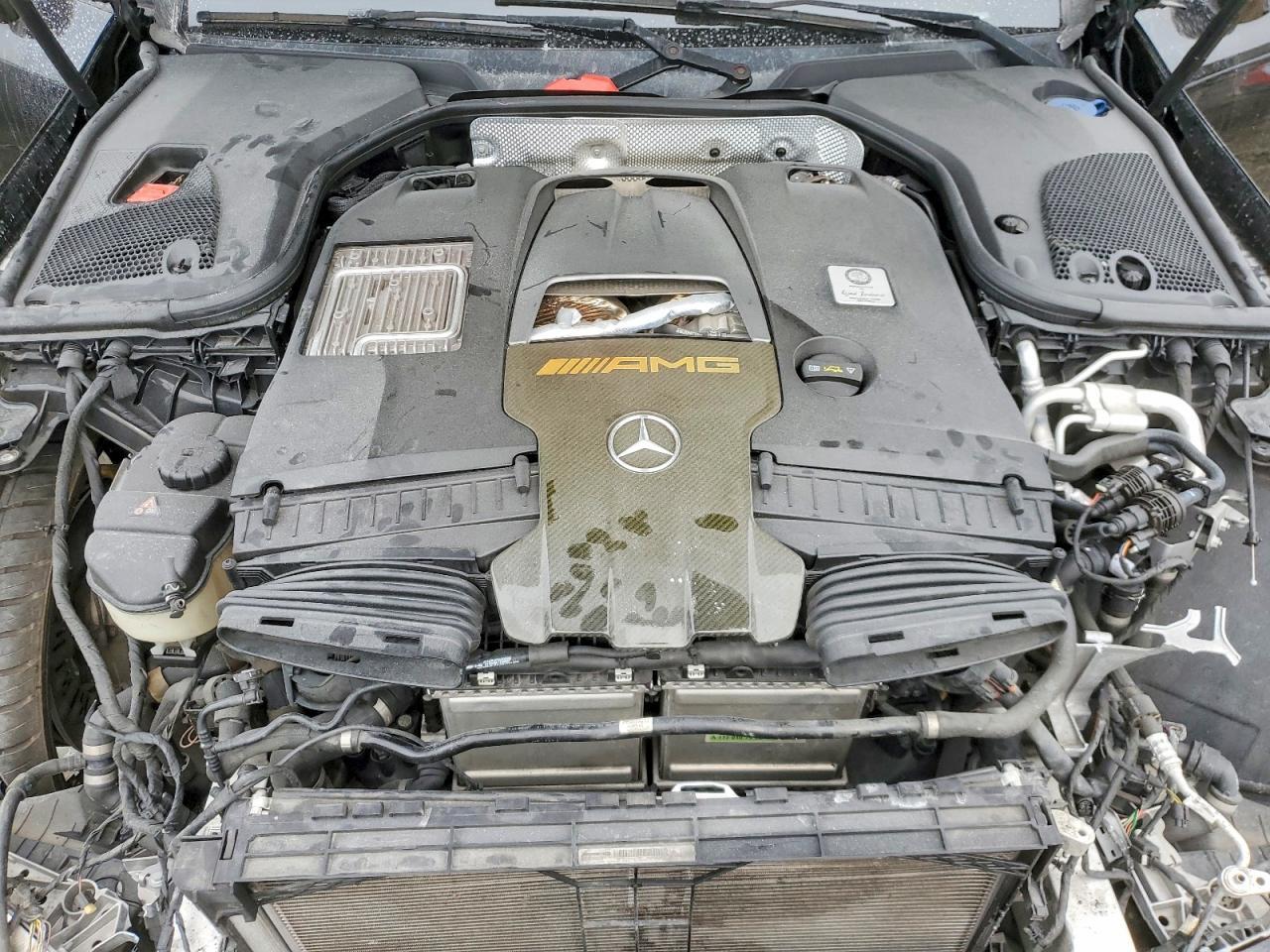 2019 Mercedes-Benz Amg Gt 63 S - zdjęcie 11