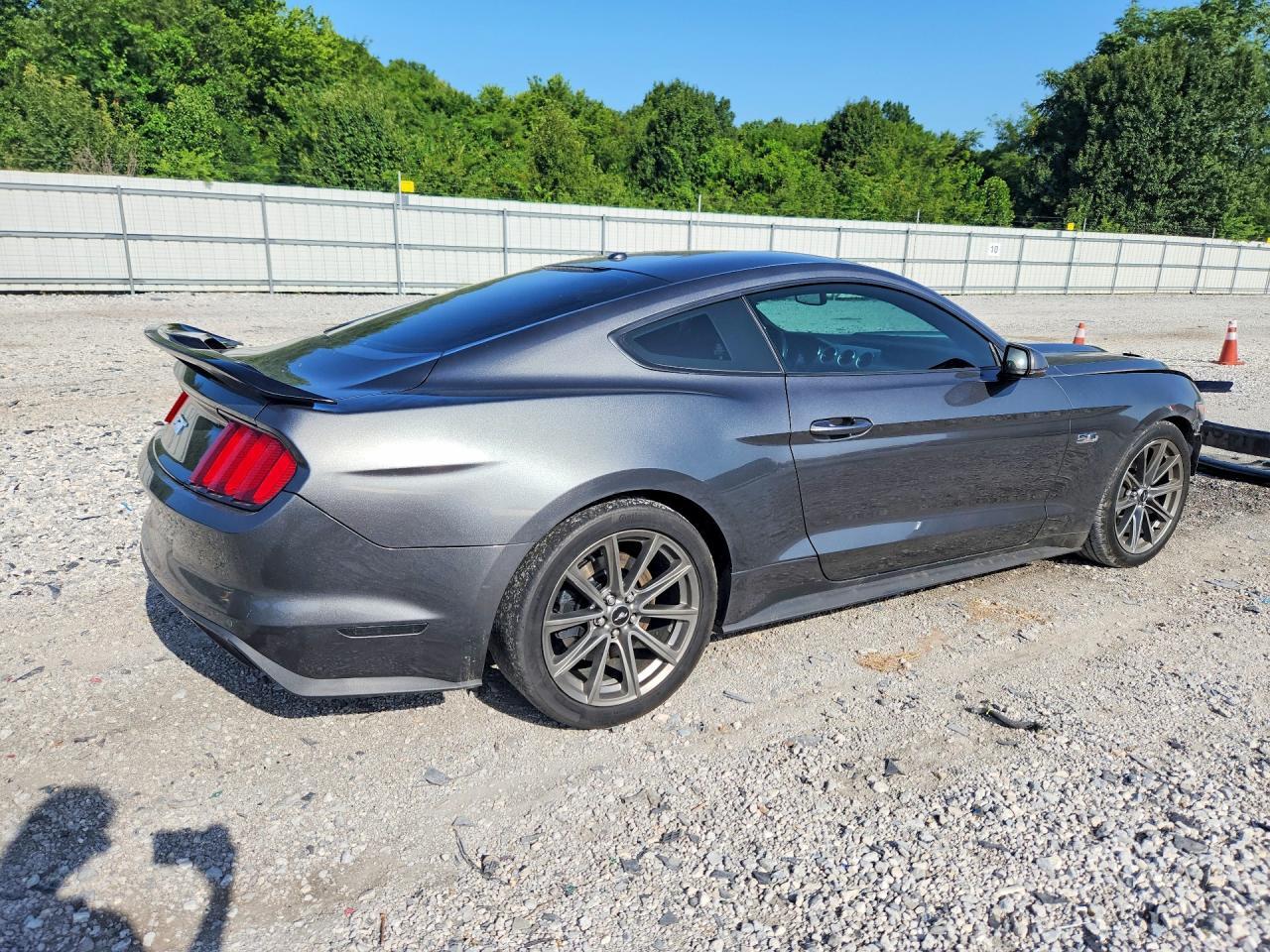 2015 Ford Mustang Gt - zdjęcie 3