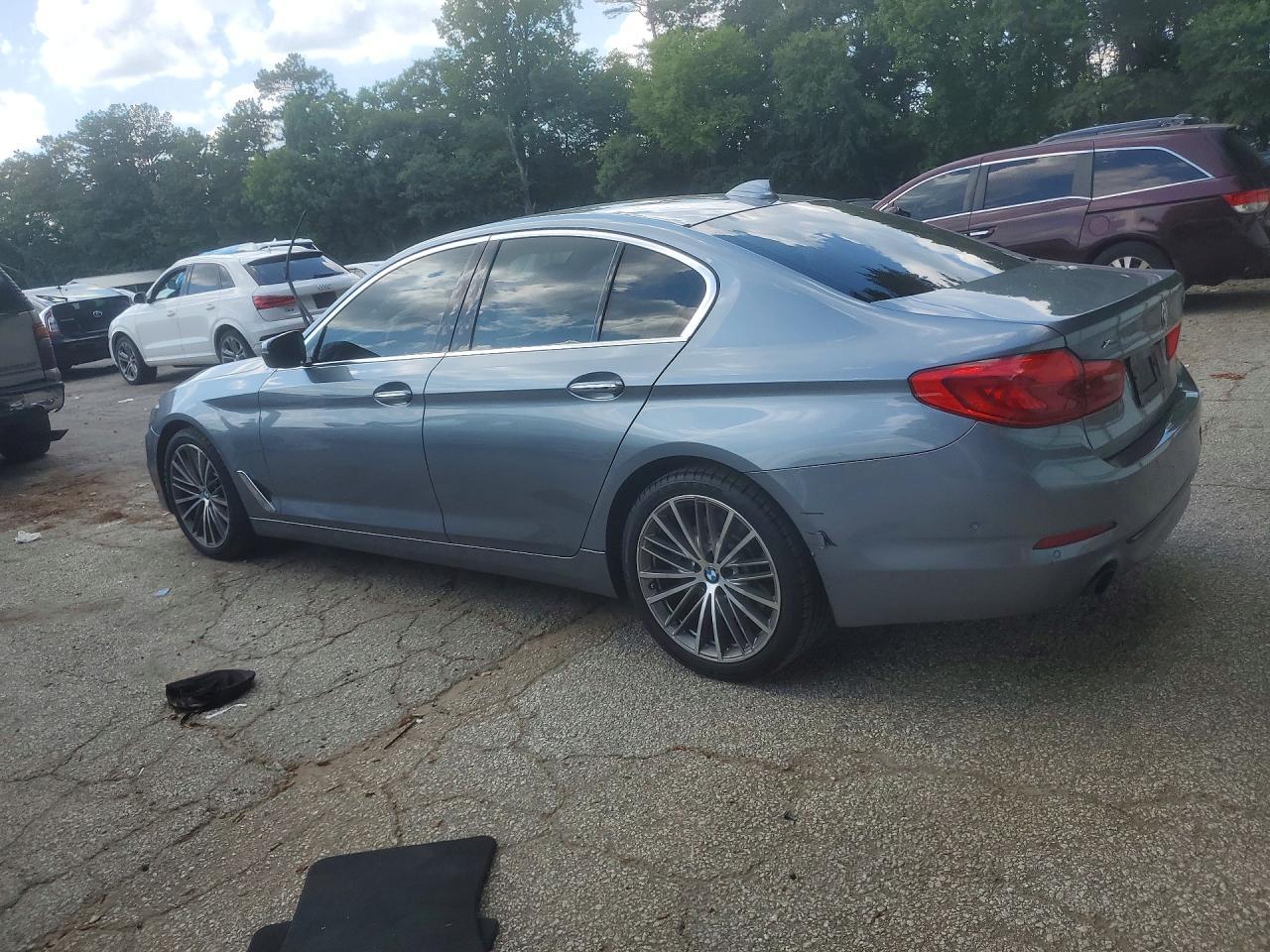 2017 BMW Seria 5 530i - zdjęcie 2