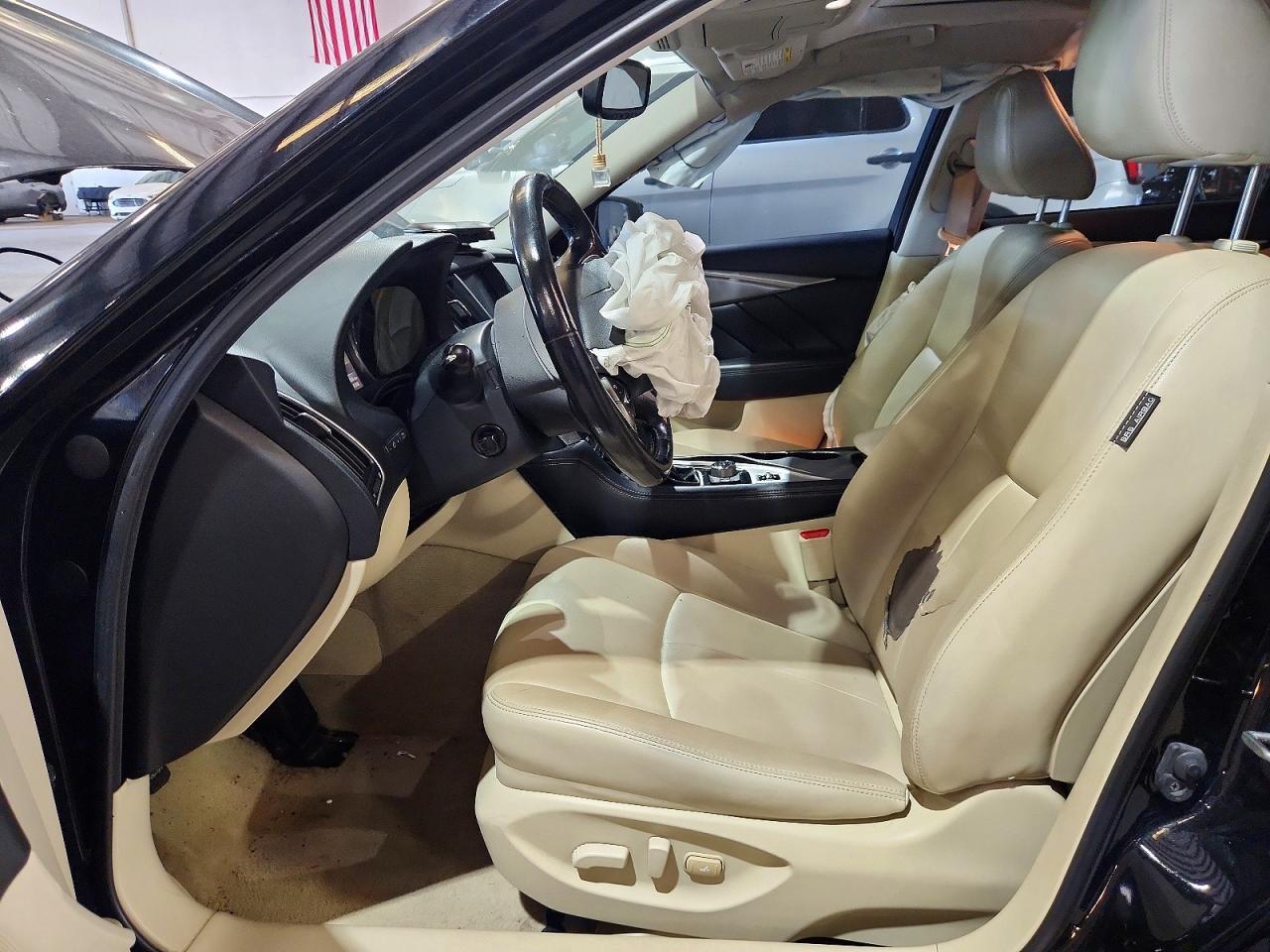 2016 Infiniti Q50 3.0T Premium - zdjęcie 7