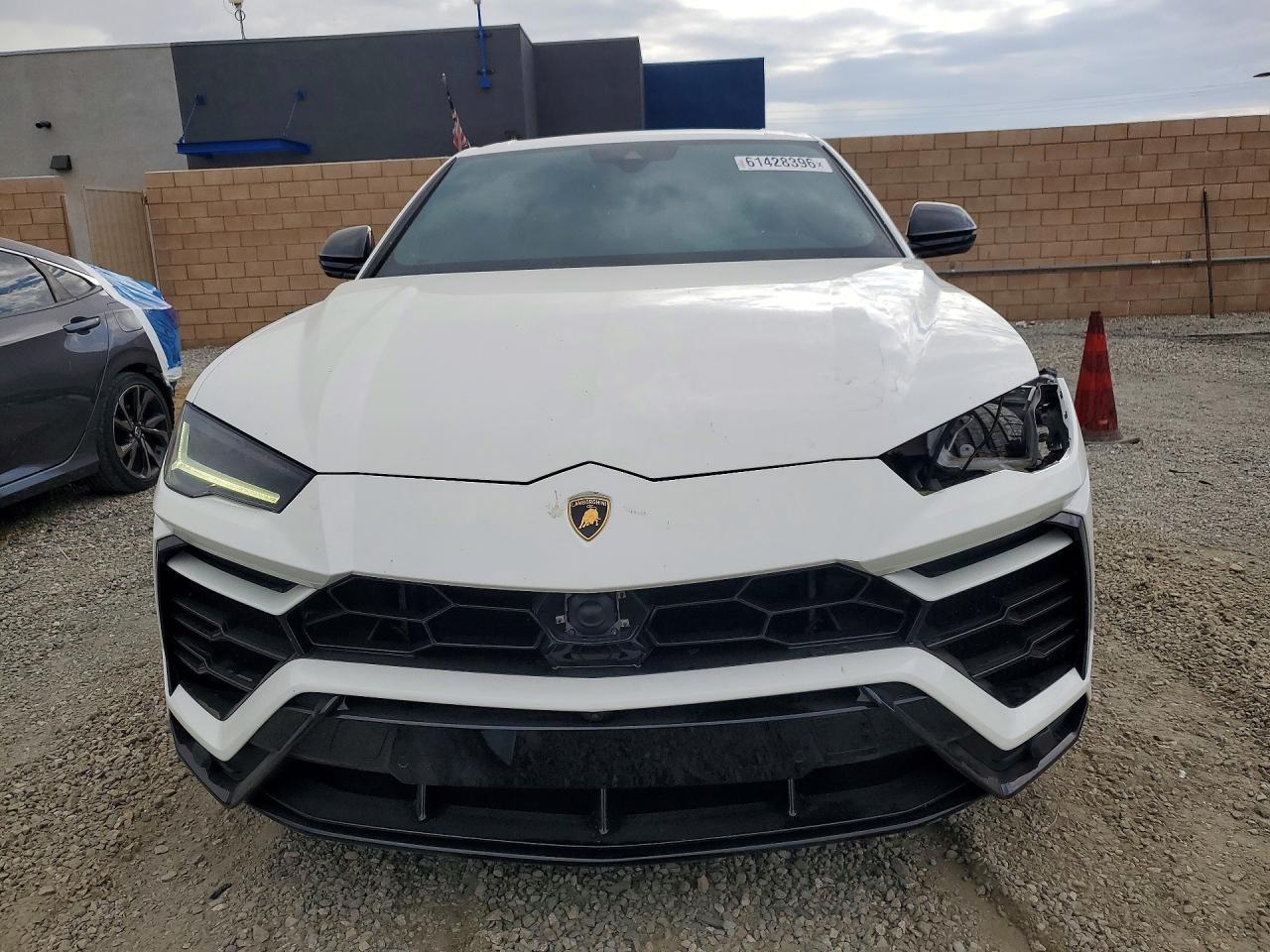 2022 Lamborghini Urus - zdjęcie 5
