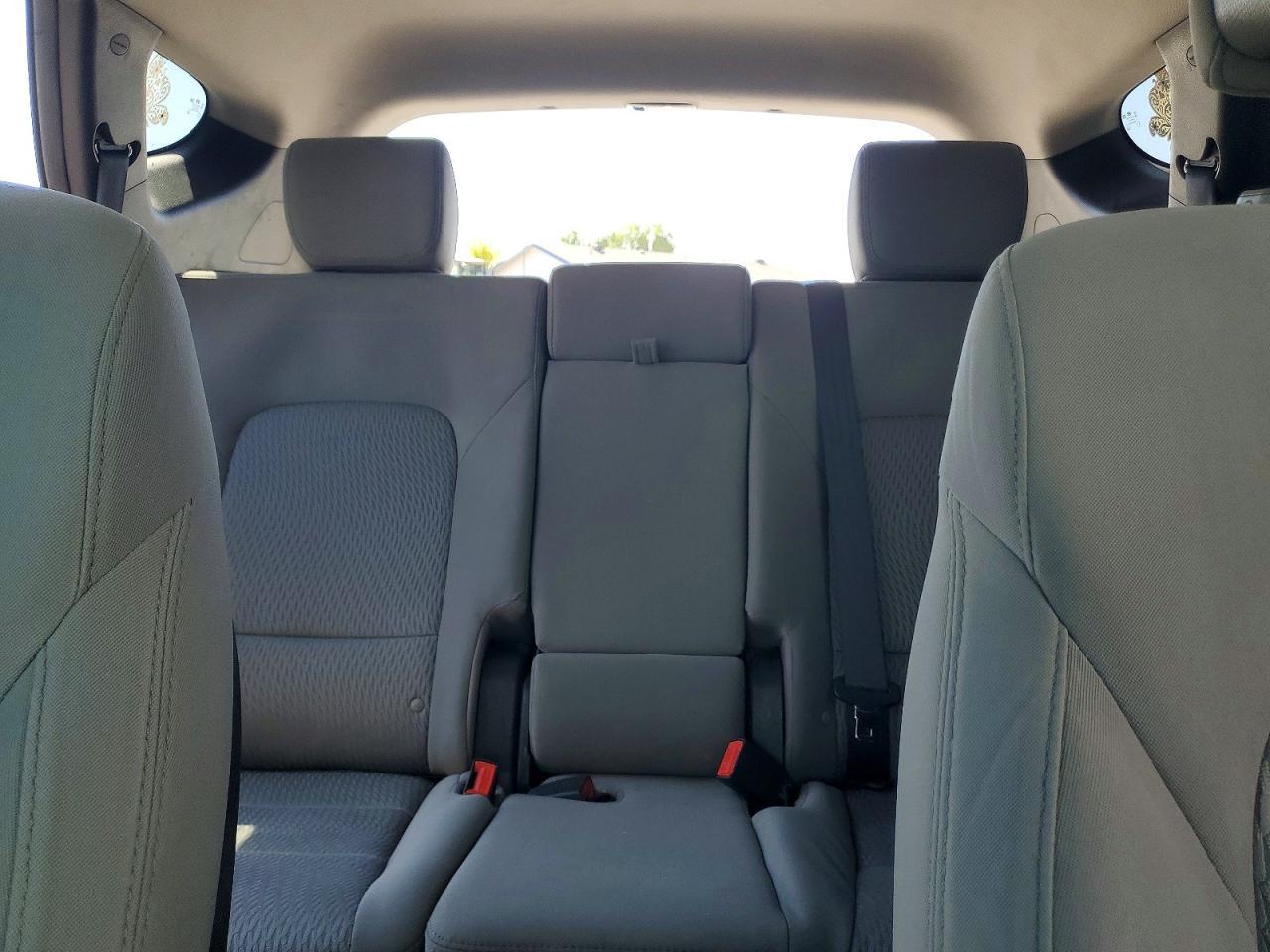 2015 Hyundai Santa Fe Sport 2.4L - zdjęcie 10