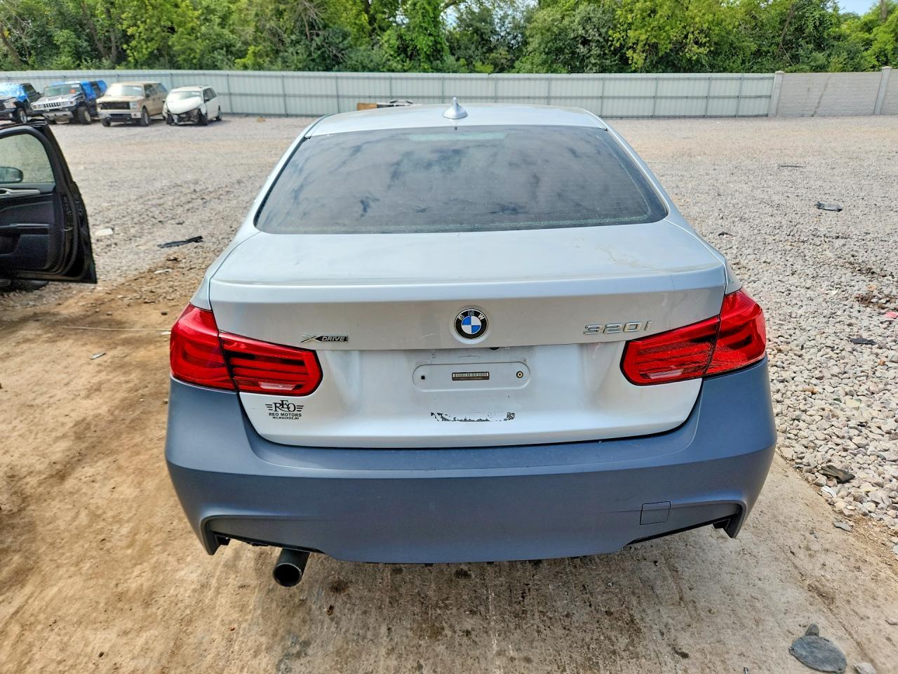 2016 BMW 320 Xi - zdjęcie 6