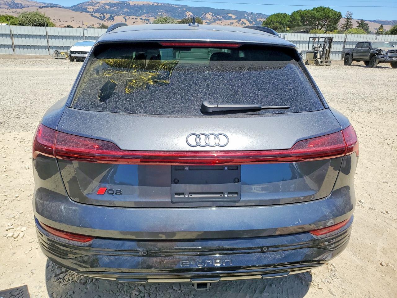 2024 Audi Q8 E-Tron Prestige - zdjęcie 6