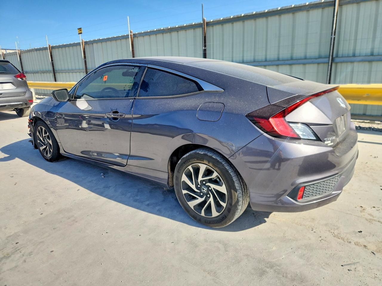 2018 Honda Civic Lx - zdjęcie 2