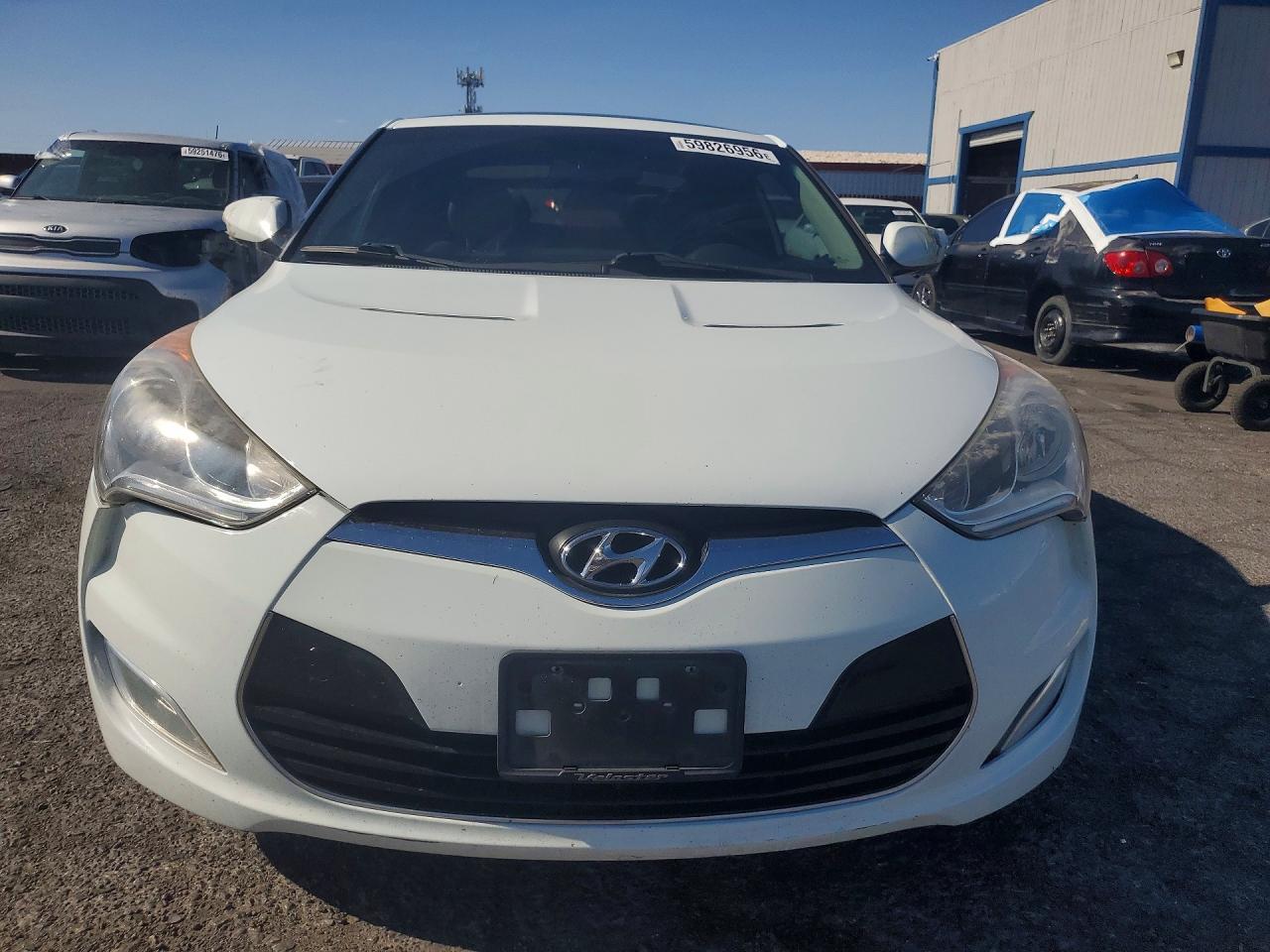 2013 Hyundai Veloster Base - zdjęcie 5