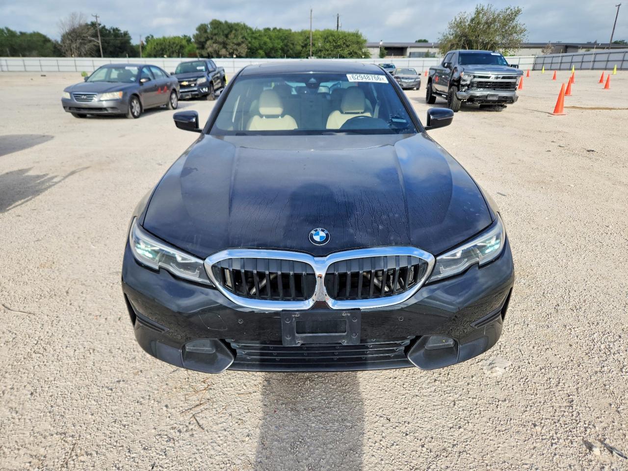 2020 BMW 330I - zdjęcie 5