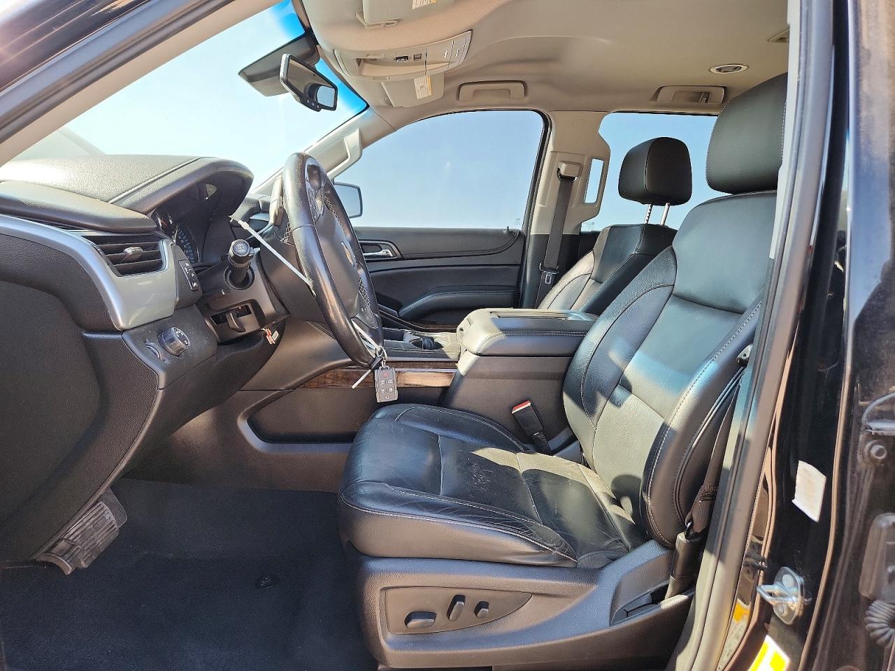2020 Chevrolet Tahoe C1500 Lt - zdjęcie 7