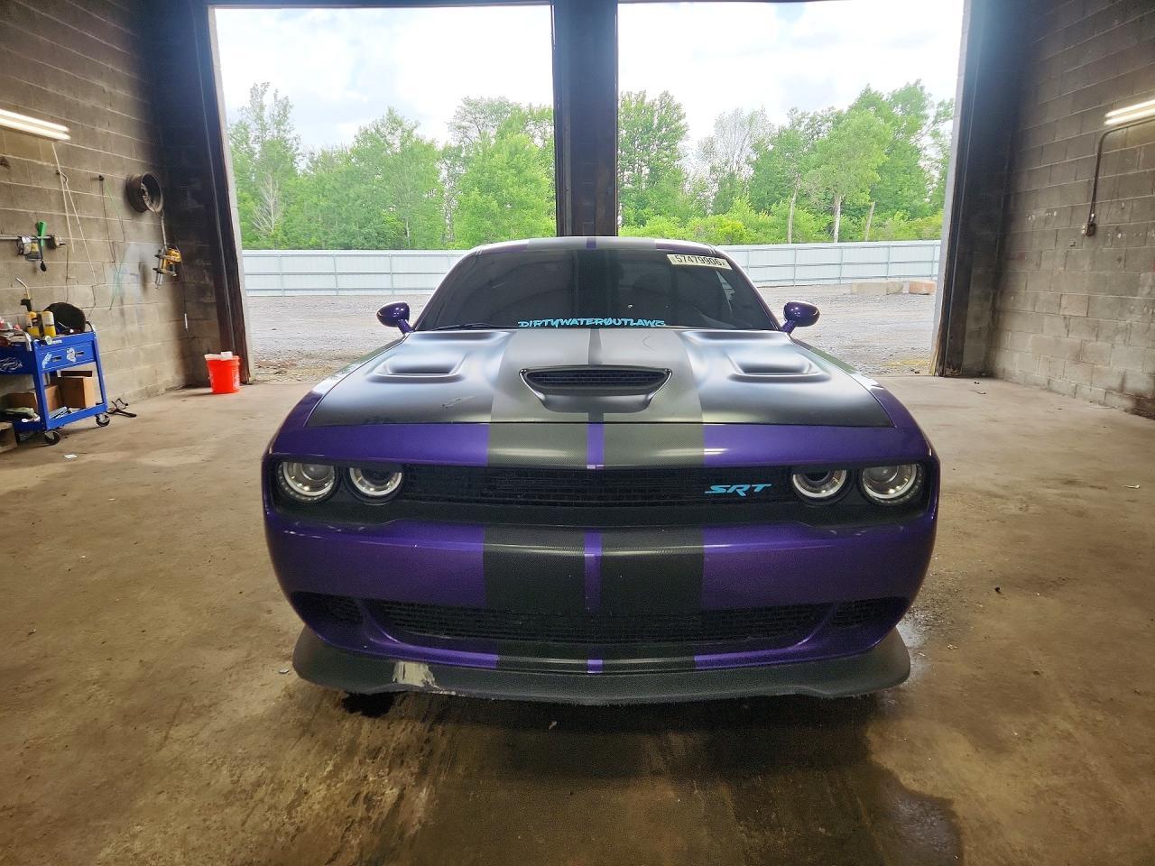 2016 Dodge Challenger Srt Hellcat - zdjęcie 5