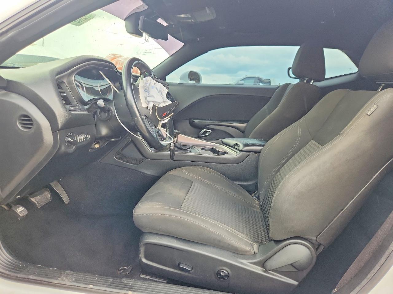 2019 Dodge Challenger Sxt - zdjęcie 7