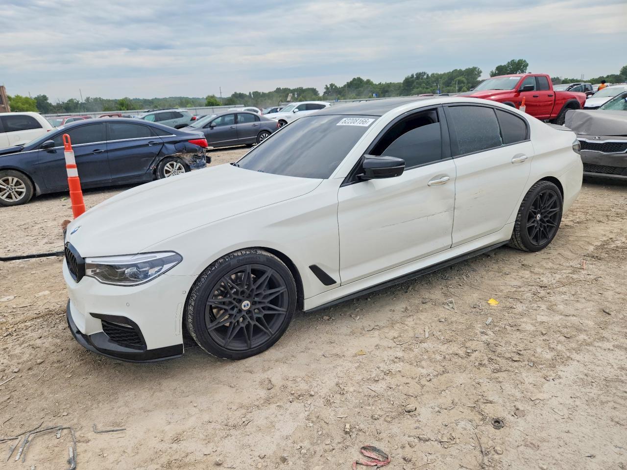 2017 BMW 540 Xi - zdjęcie główne
