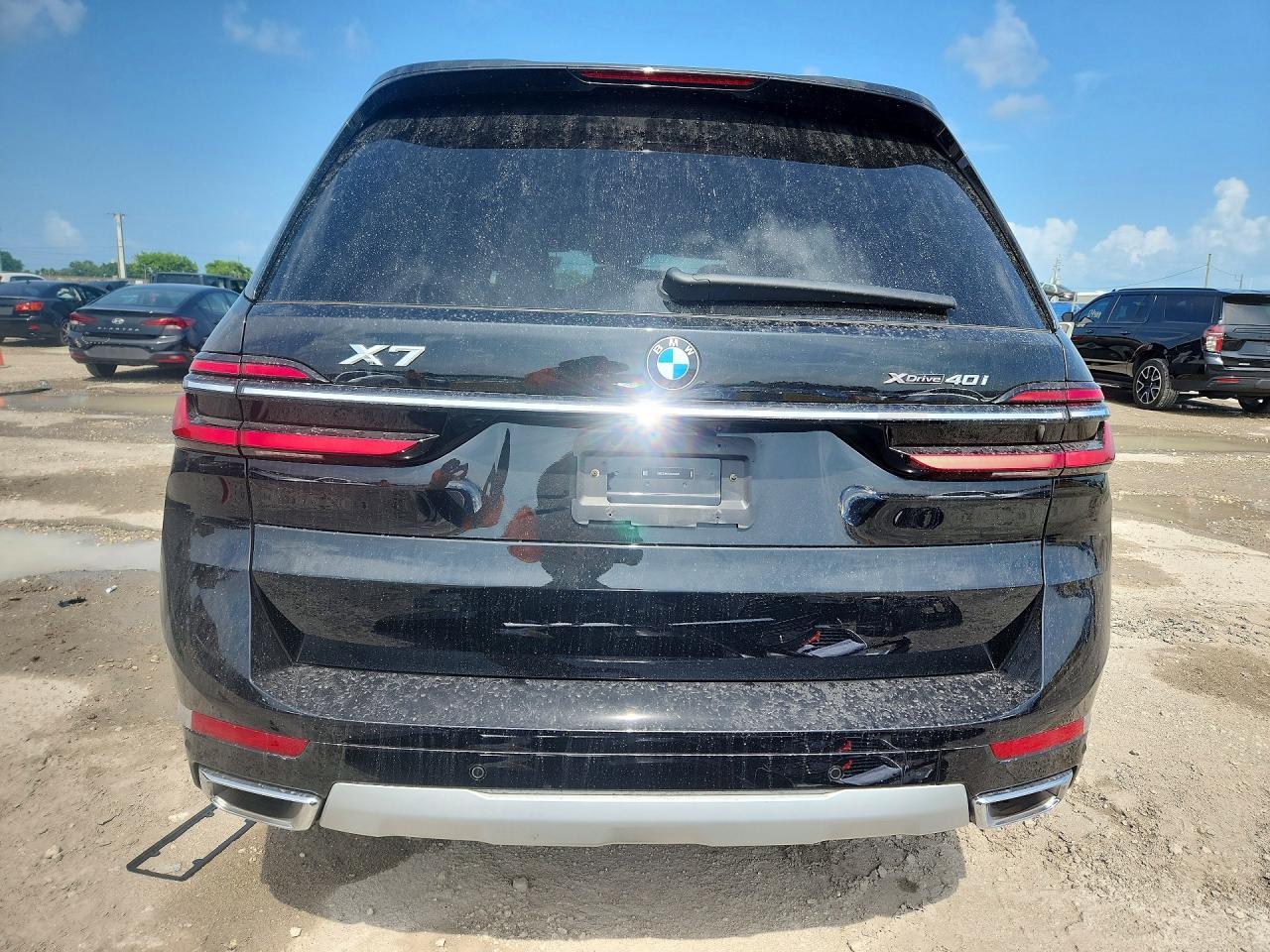 2025 BMW X7 xDrive40I - zdjęcie 6