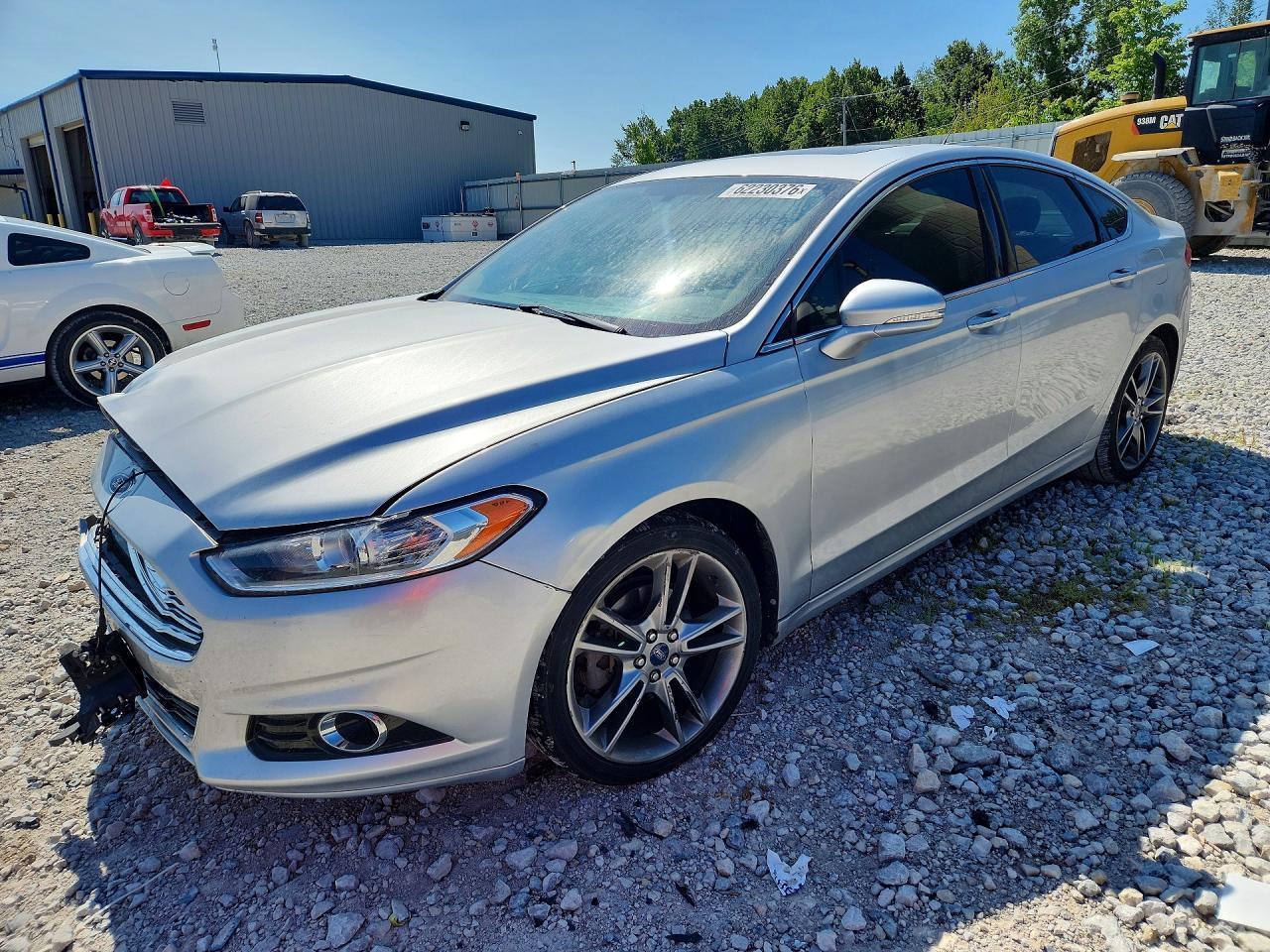 2016 Ford Fusion Titanium - zdjęcie główne